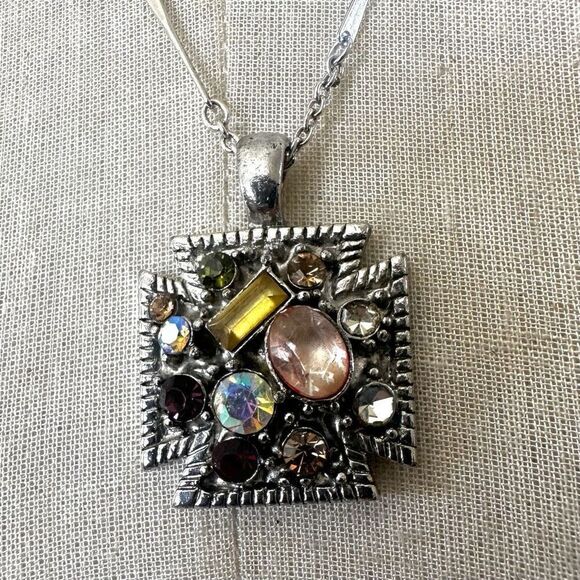 Avon Jewelry - Avon maltese rhinestone cross pendant necklace